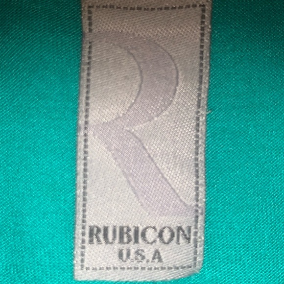 Green Tank Top - Picture 4 of 6